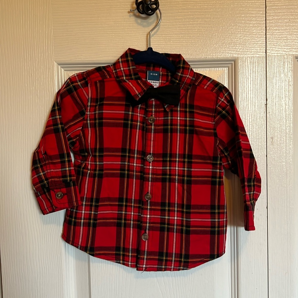 Button down shirt for baby boy. Perfect for the holidays :)